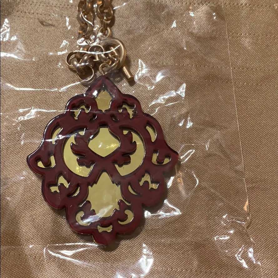 Lia Mia Dia Necklace